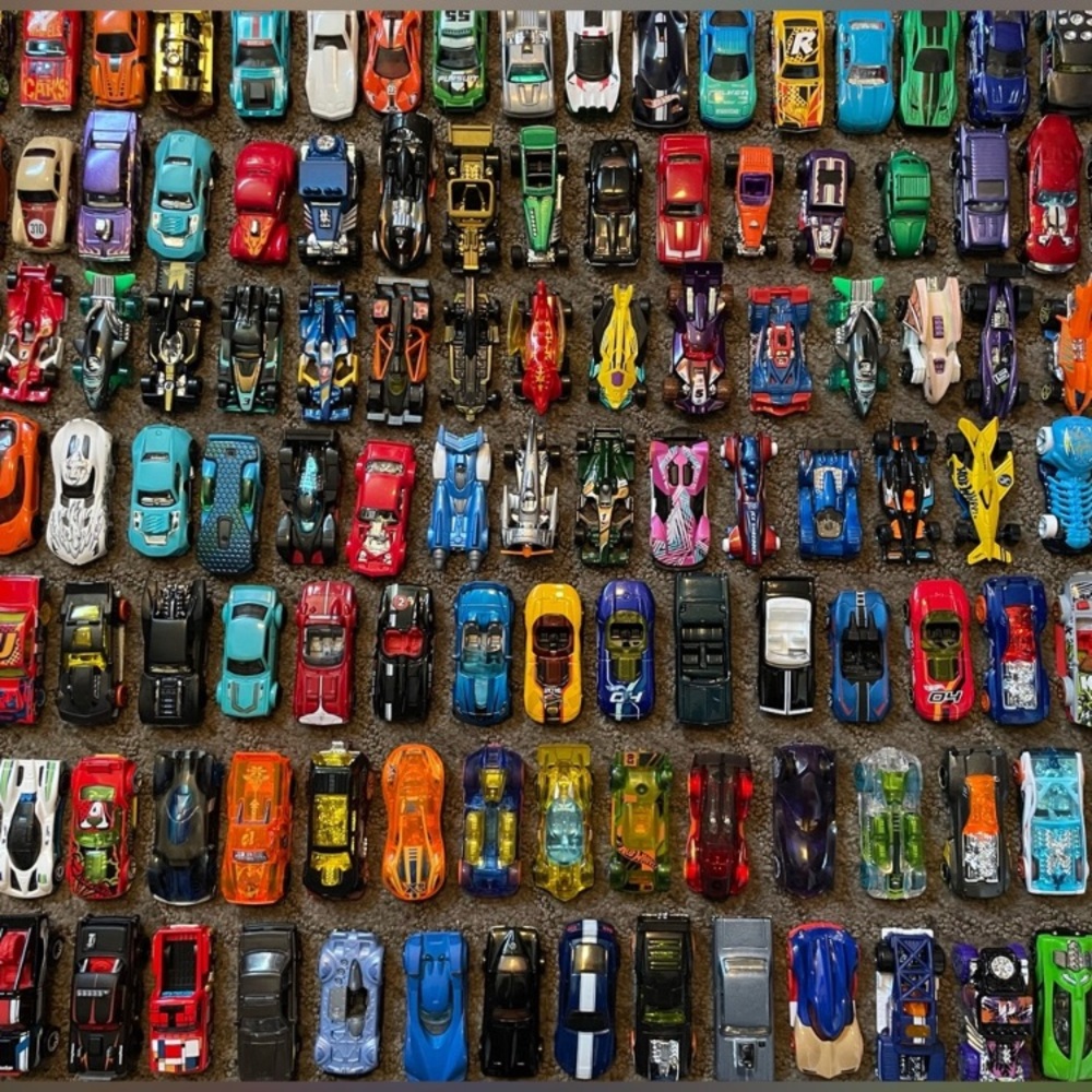 Bundle of 20 Hot Wheels Car for, $15.00
Pre Owned ( Mattel) - Picture 16 of 16